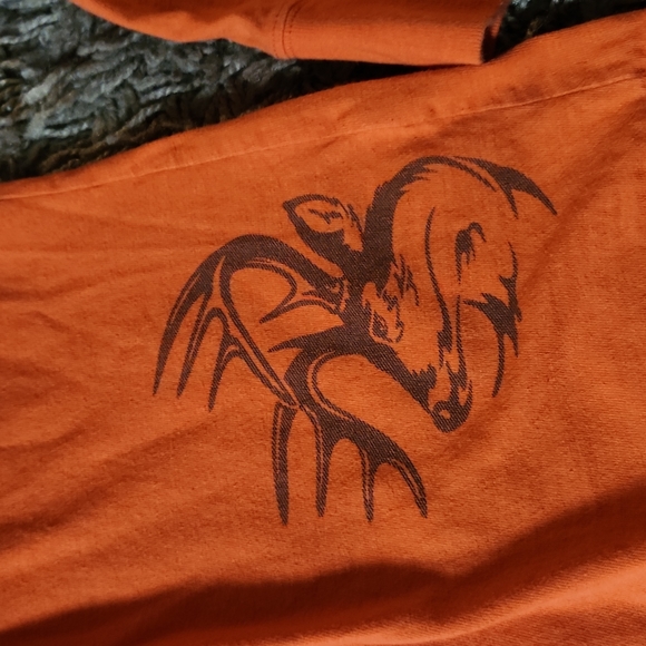 Long sleeve shirts - Picture 3 of 3